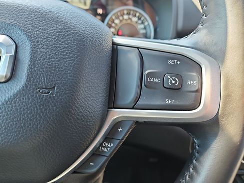 Used 2022 RAM 1500 Big Horn AWD/4WD image 25