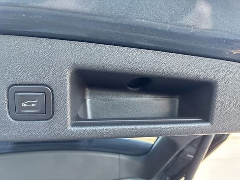 Used 2018 Chevrolet Equinox LT AWD/4WD image 34