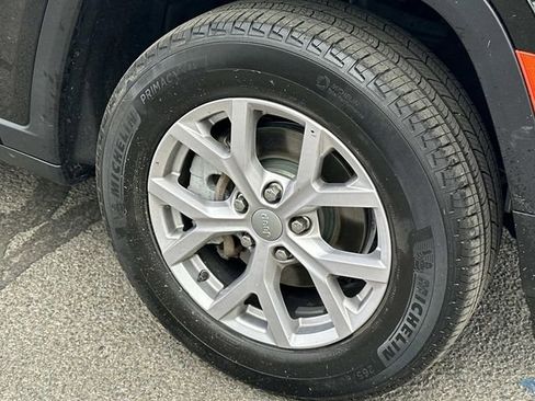 Certified 2022 Jeep Grand Cherokee Limited image 7