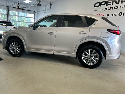 Used 2025 MAZDA CX-5 AWD 2.5 S w/ Preferred Package image 3