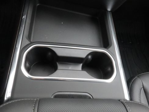 New 2026 GMC Sierra 3500 SLT image 15