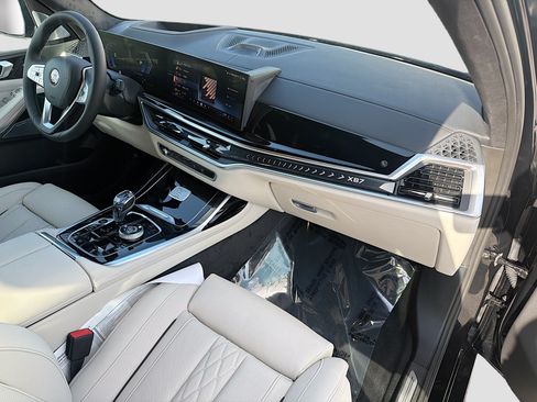 New 2026 BMW ALPINA XB7 AWD/4WD image 13
