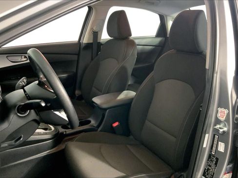 Certified 2024 Kia Forte LXS image 22