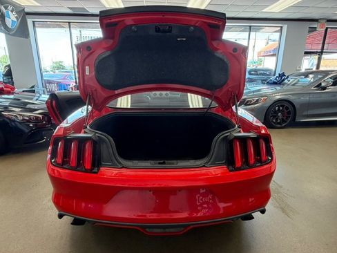 Used 2015 Ford Mustang Premium RWD image 17