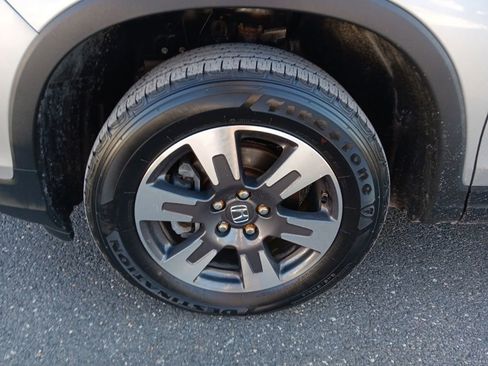 Used 2019 Honda Ridgeline RTL-T image 11