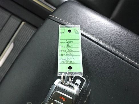 Used 2019 RAM 1500 Limited image 34