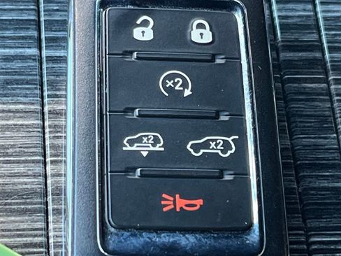 Used 2022 Jeep Wagoneer Series III w/ Convenience Group I image 24