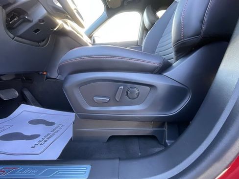New 2026 Ford Explorer ST-Line w/ ST-Line Street Pack AWD/4WD image 12