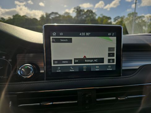 Used 2020 Lincoln Corsair AWD w/ Equipment Group 101A image 22