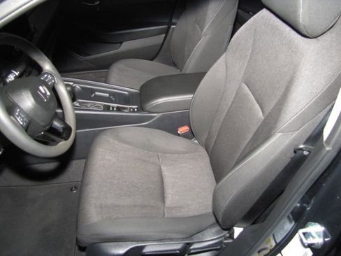 Certified 2023 Honda Accord LX image 8