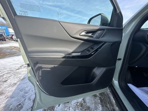 New 2026 Chevrolet Equinox LT image 23