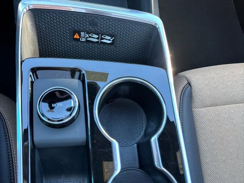 New 2026 Chevrolet Equinox ACTIV w/ Convenience Package III image 25