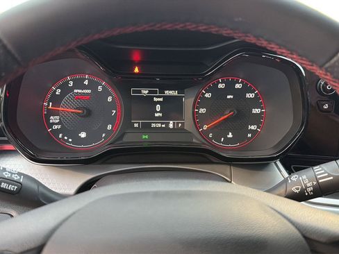 Used 2025 Chevrolet Trax RS w/ Driver Confidence Package FWD image 22