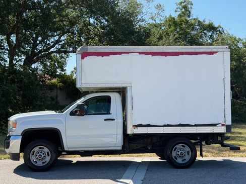 Used 2016 GMC Sierra 2500 2WD Regular Cab w/ Sierra Convenience Package image 2