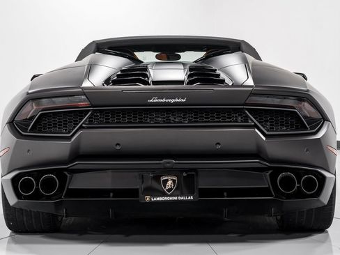 Used 2017 Lamborghini Huracan LP 580-2 RWD image 40
