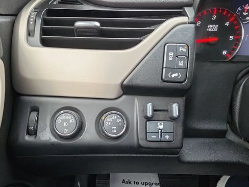 Used 2015 GMC Yukon XL Denali w/ Open Road Package AWD/4WD image 7