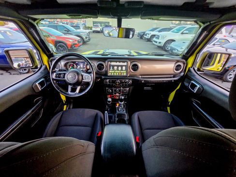 Used 2022 Jeep Wrangler Unlimited Rubicon 4xe w/ Safety Group image 2