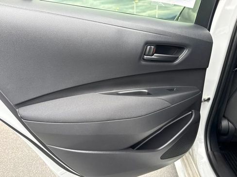 Used 2024 Toyota Corolla LE FWD image 22
