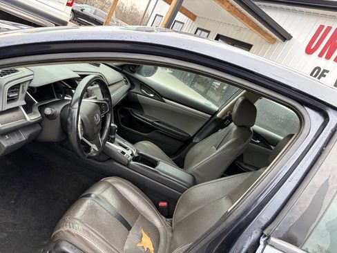 Used 2016 Honda Civic EX-L image 16