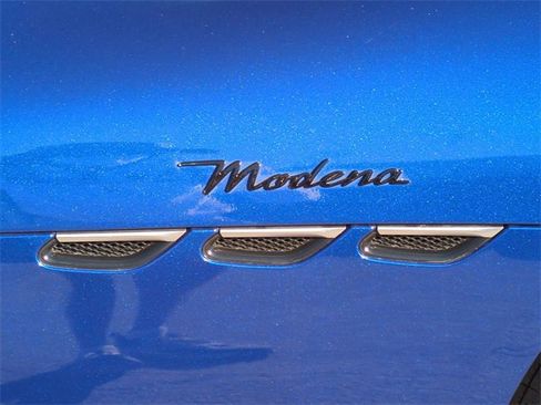 Used 2024 Maserati GranTurismo Modena image 13