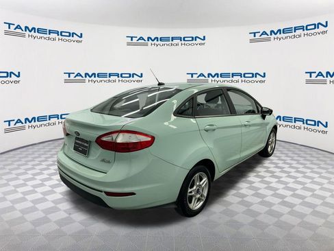 Used 2019 Ford Fiesta SE FWD image 5