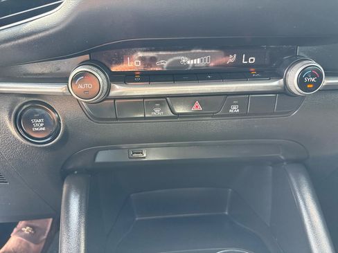 Used 2020 MAZDA MAZDA3 Sedan w/ Select Package FWD image 21