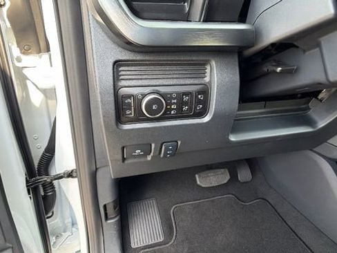 New 2026 Ford F350 Lariat w/ FX4 Off-Road Package image 32