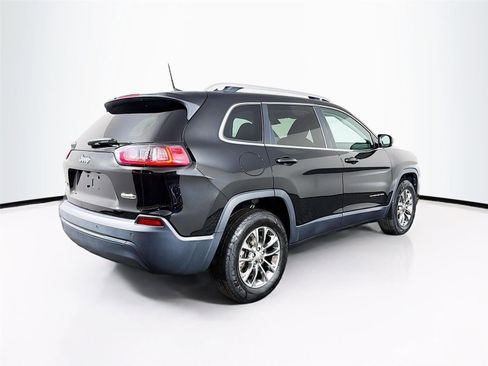Used 2019 Jeep Cherokee Latitude Plus w/ Comfort/Convenience Group AWD/4WD image 7