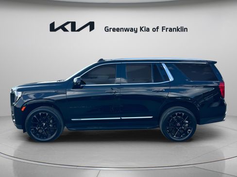 Used 2023 GMC Yukon Denali w/ LPO, Floor Liner Package AWD/4WD image 4