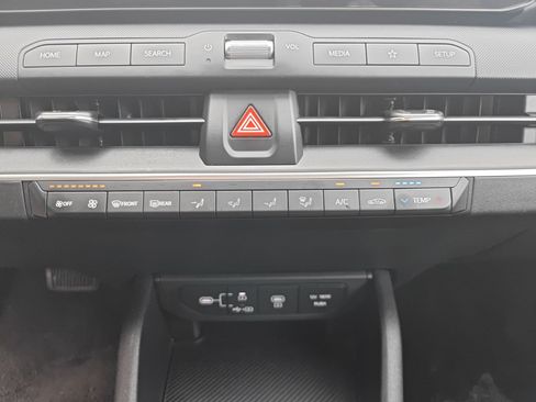Used 2025 Kia K4 FWD image 20