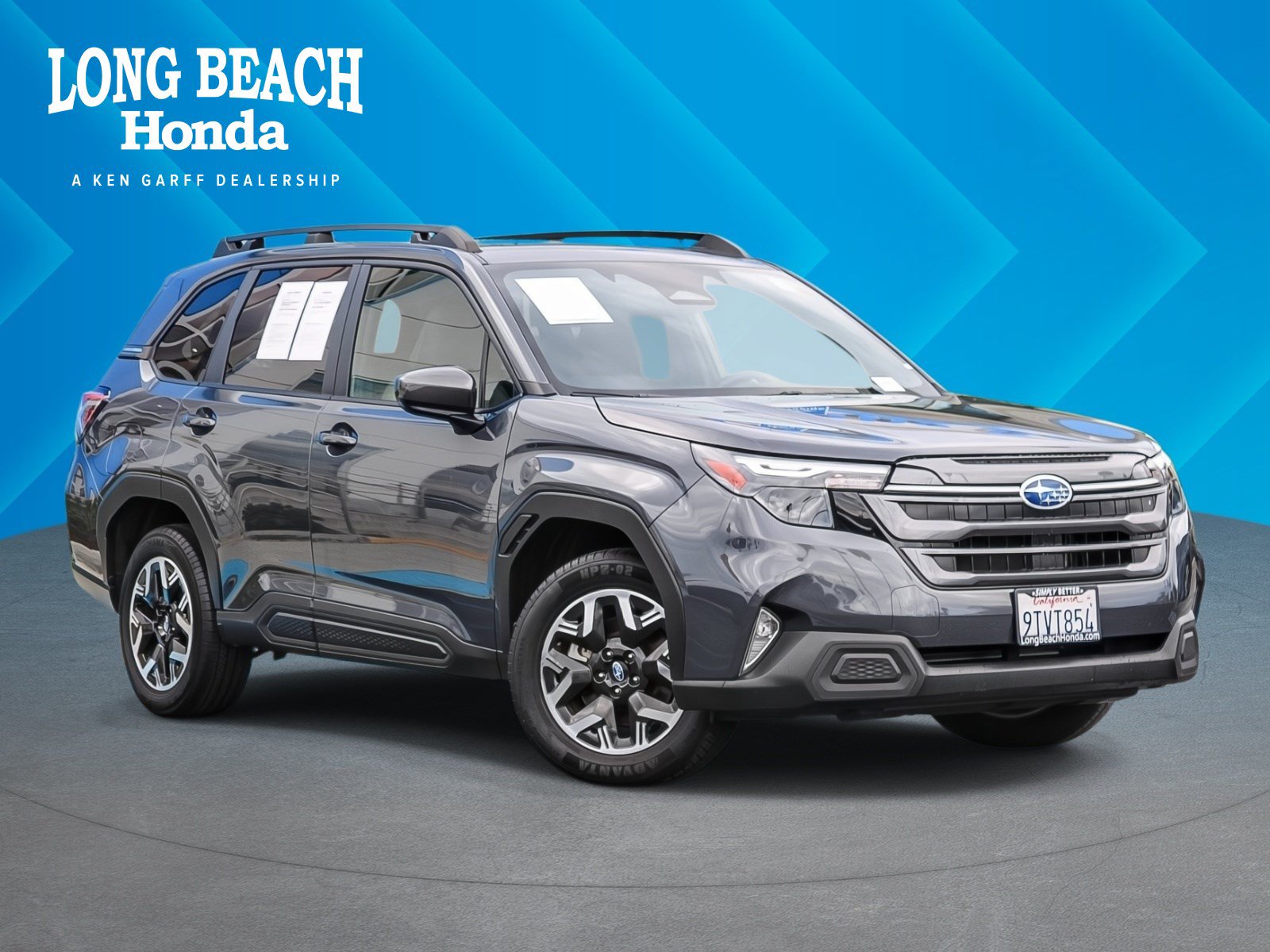 Used 2025 Subaru Forester Premium w/ Convenience Package #1 AWD/4WD image 1