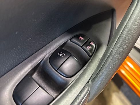 Used 2021 Nissan Rogue Sport SL w/ Premium Package image 33