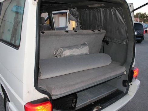 Used 1993 Volkswagen Eurovan MV FWD image 30