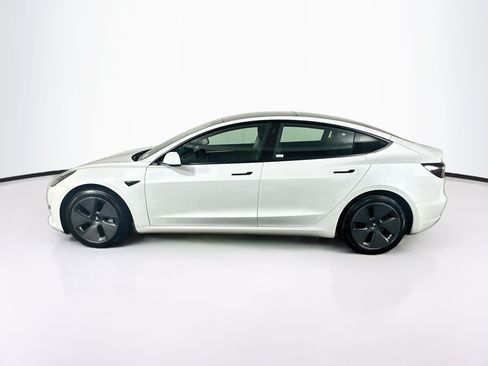 Used 2021 Tesla Model 3 Standard Range Plus RWD image 4