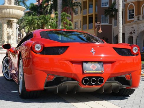 Used 2013 Ferrari 458 Italia Coupe image 43