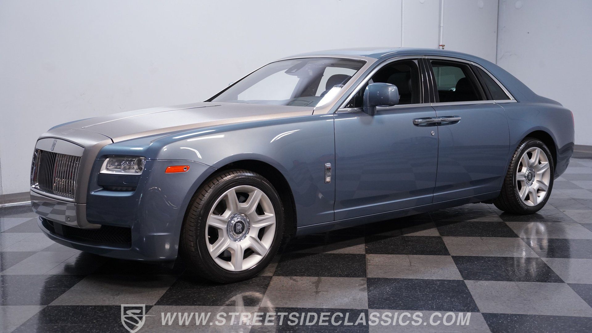 Used 2010 Rolls-Royce Ghost RWD image 7