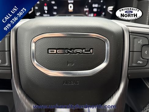 Used 2023 GMC Yukon Denali Ultimate image 21