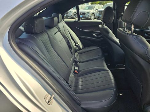 Used 2017 Mercedes-Benz E 300 image 12