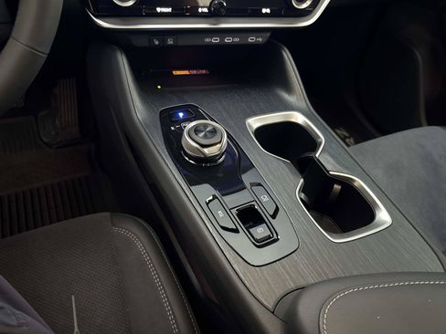 Certified 2023 Lexus RZ 450e Premium w/ Accessory Package (2T) AWD/4WD image 27