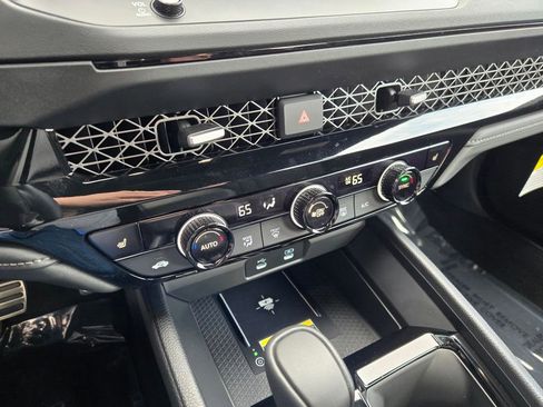 Used 2025 Honda Accord Sport image 22