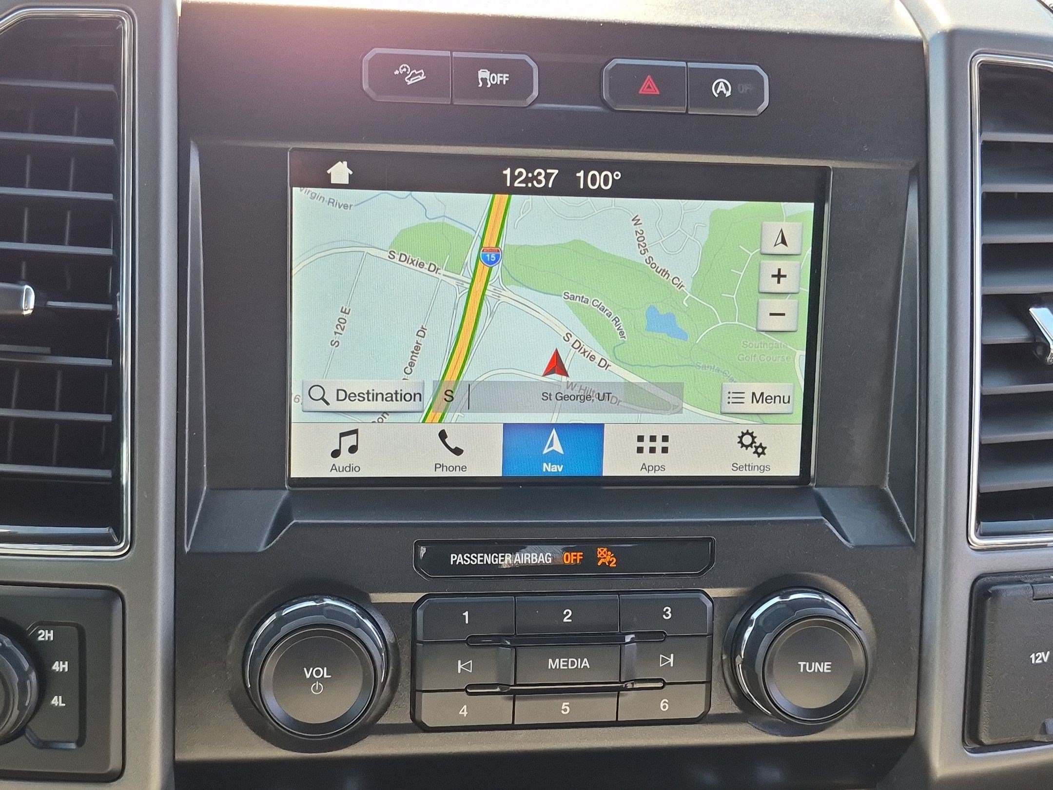 Used 2019 Ford F150 XLT w/ Equipment Group 302A Luxury AWD/4WD image 23