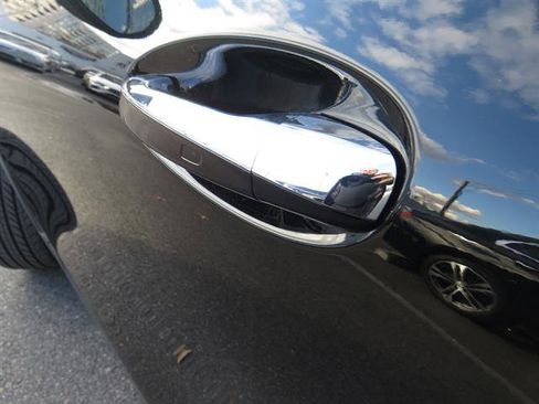 Used 2021 Mercedes-Benz GLA 250 4MATIC image 26