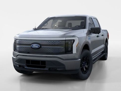 New 2025 Ford F150 Lightning XLT image 25