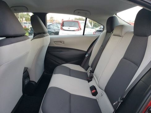 Used 2024 Toyota Corolla LE image 11