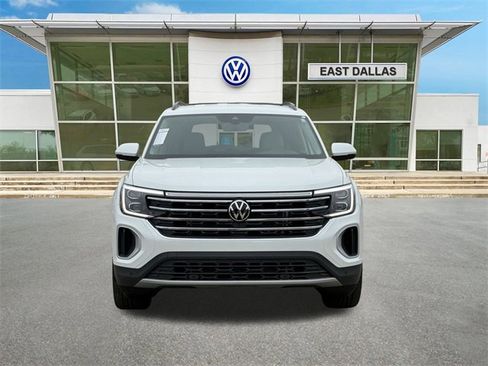 New 2026 Volkswagen Atlas SE image 6