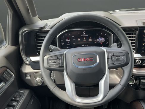 Used 2026 GMC Sierra 1500 SLT RWD image 21