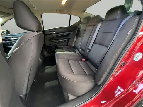 Used 2022 Nissan Altima 2.5 SV w/ SV Premium Package FWD image 41