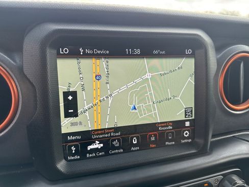 Used 2021 Jeep Gladiator Mojave image 19