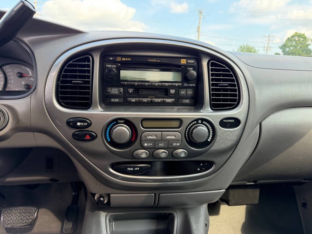 Used 2003 Toyota Sequoia Limited RWD image 15