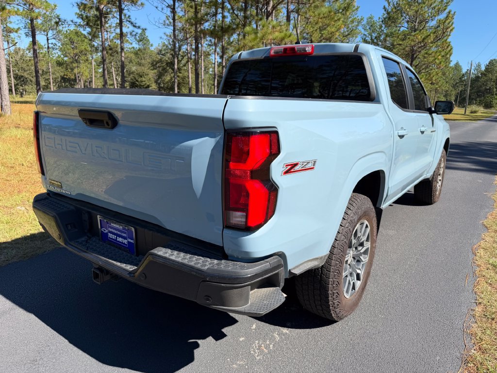 New 2025 Chevrolet Colorado Z71 w/ Technology Package AWD/4WD image 5